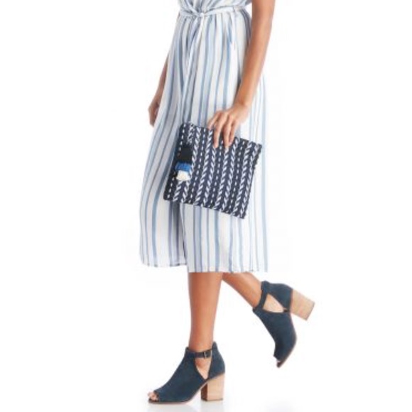 Paris Spring Midnight Navy Cutout Peep Toe Booties - Picture 3 of 4